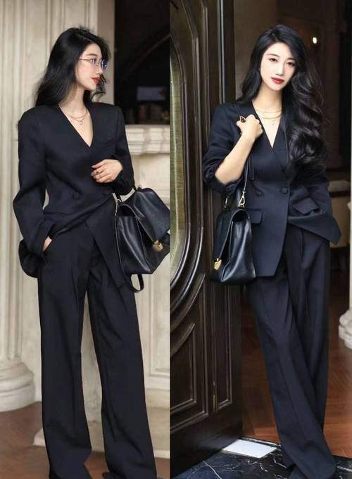 肤色黑选衣色,如何显白又时髦?