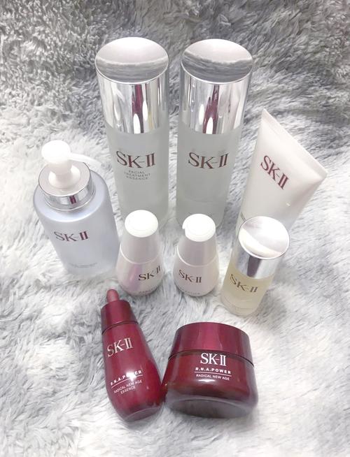 30岁干皮选护肤品,抗老保湿怎么兼顾?