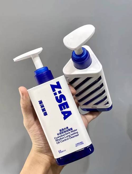 油痘肌洗面奶选哪种?控油祛痘怎么挑?