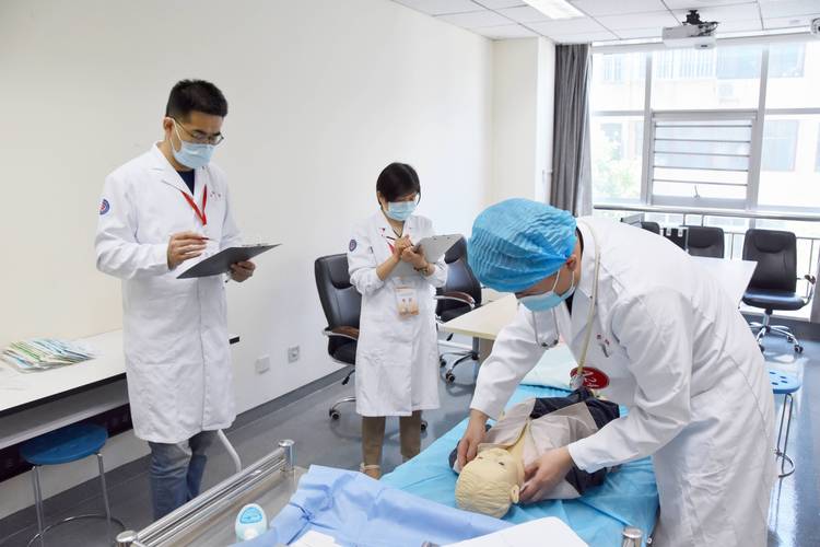 济宁医学院附属医院口腔科怎么样?