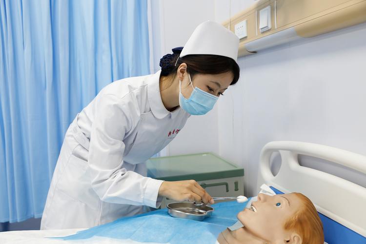 哪些病人需要做口腔护理?