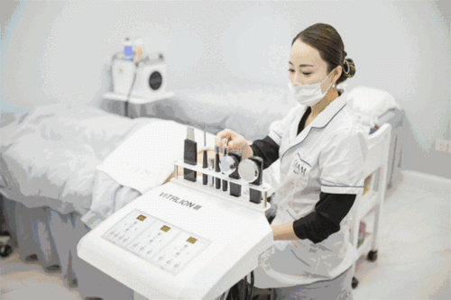 皮肤科24小时免费咨询靠谱吗?