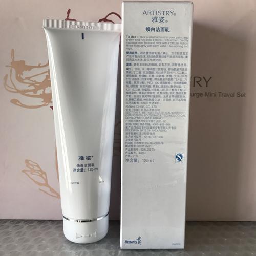 干皮选洗面奶,清洁保湿怎么平衡?