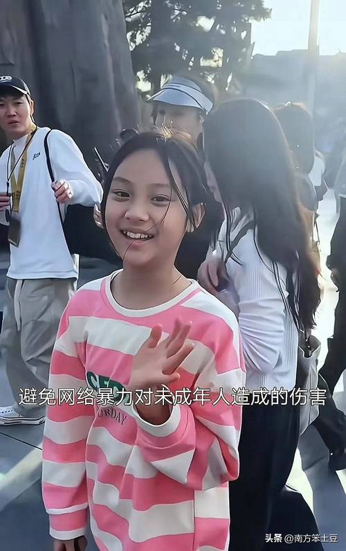 天生皮肤黑女儿如何改善?