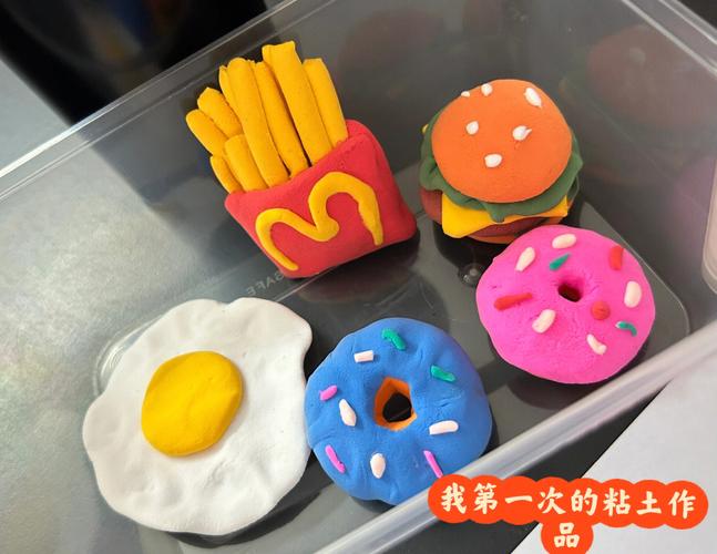 彩泥食物手工怎么做?30字内教程大全