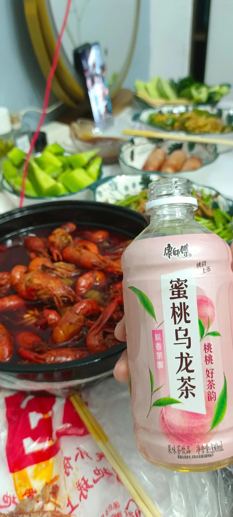 口腔溃疡能吃小龙虾吗?