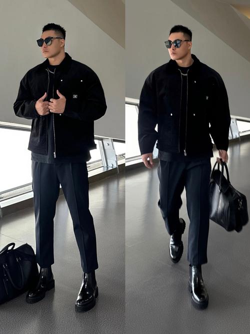 皮肤黑男生怎么穿显白又时髦?