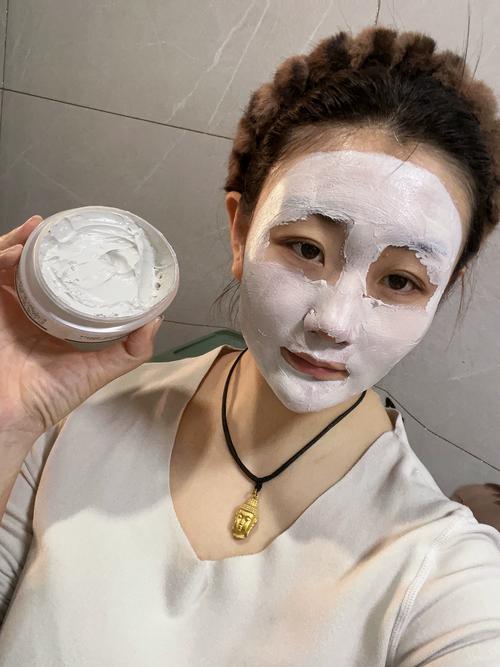 清洁面膜适合什么肤质用?