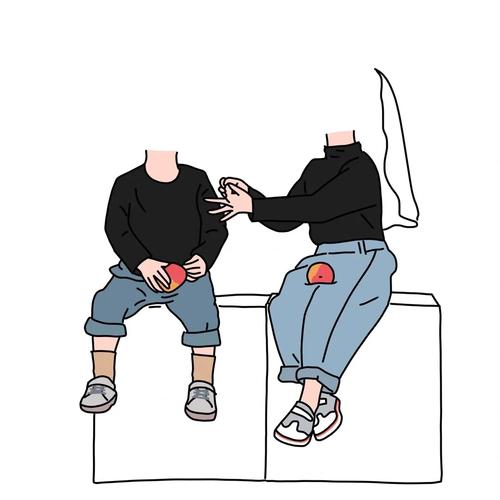 qq透明皮肤素材哪里找?情侣款怎么设置?