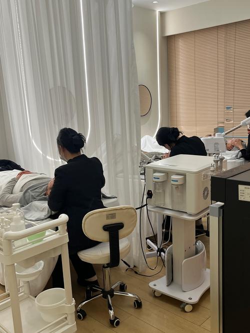 乐山市人民医院皮肤科怎么样?