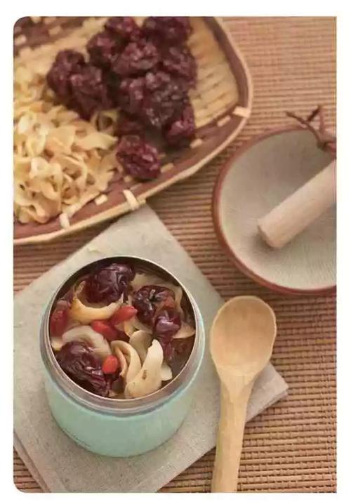 哪些食物能真正调节内分泌失调？