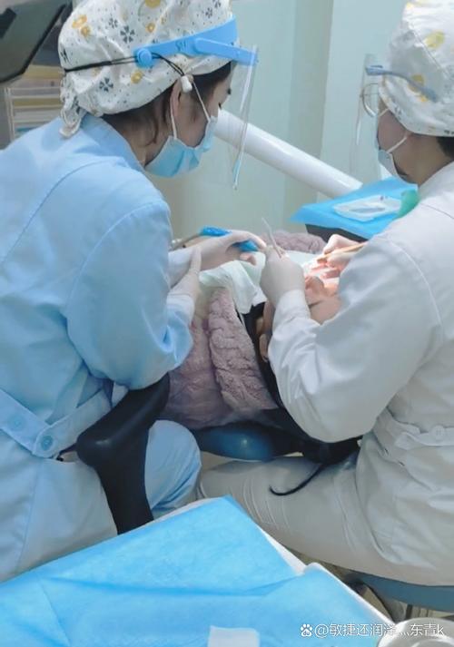 口腔护士如何正确调拌藻酸盐印模材料?