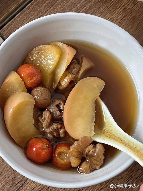 吃什么食物能帮助排出子宫残留物?