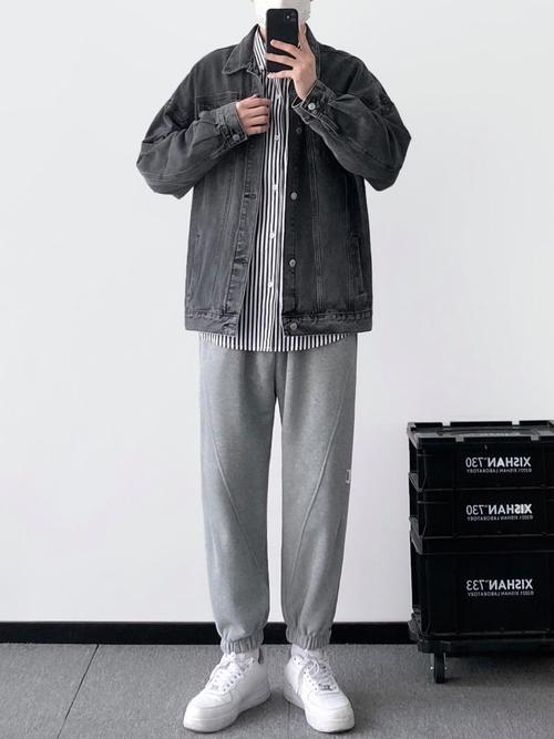 皮肤黑适合深灰色吗?